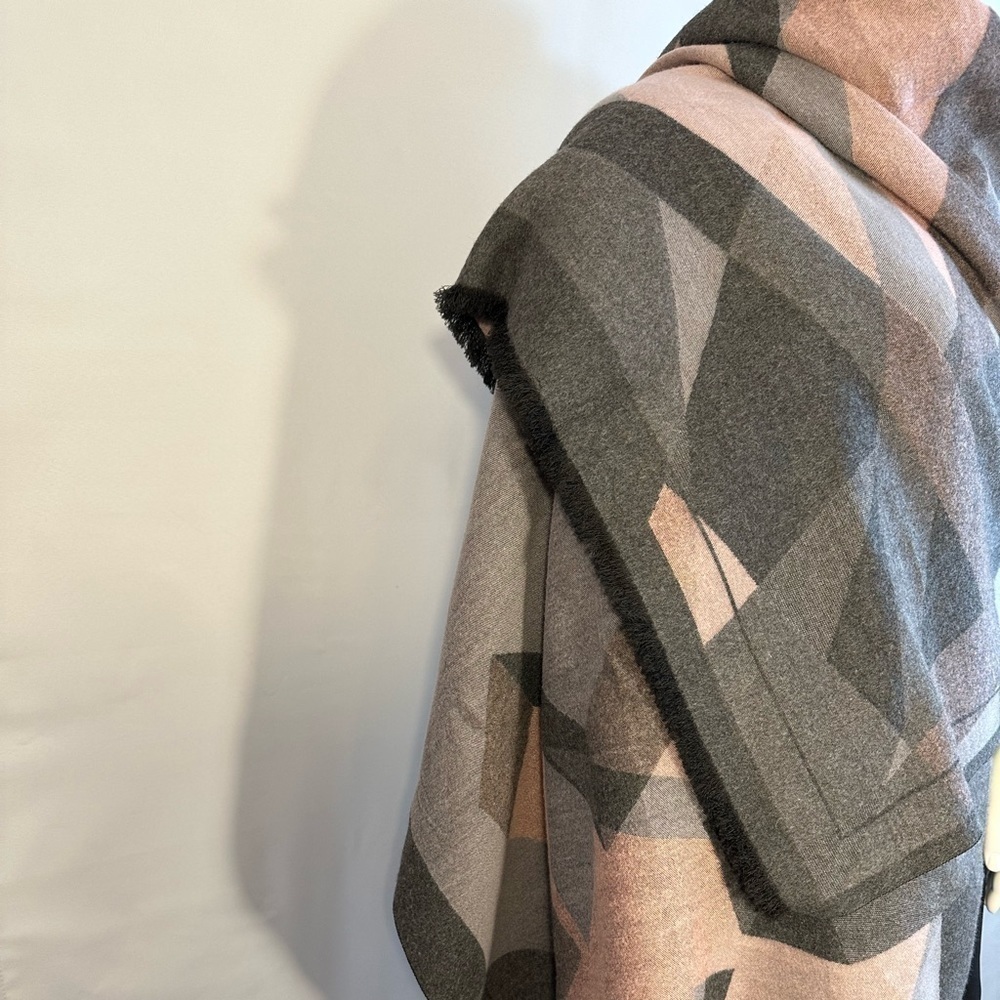 Soia & Kyo Scarf Shawl Plaid Checker Fall Winter Gray Black Pink Soft Cozy - Picture 7 of 12